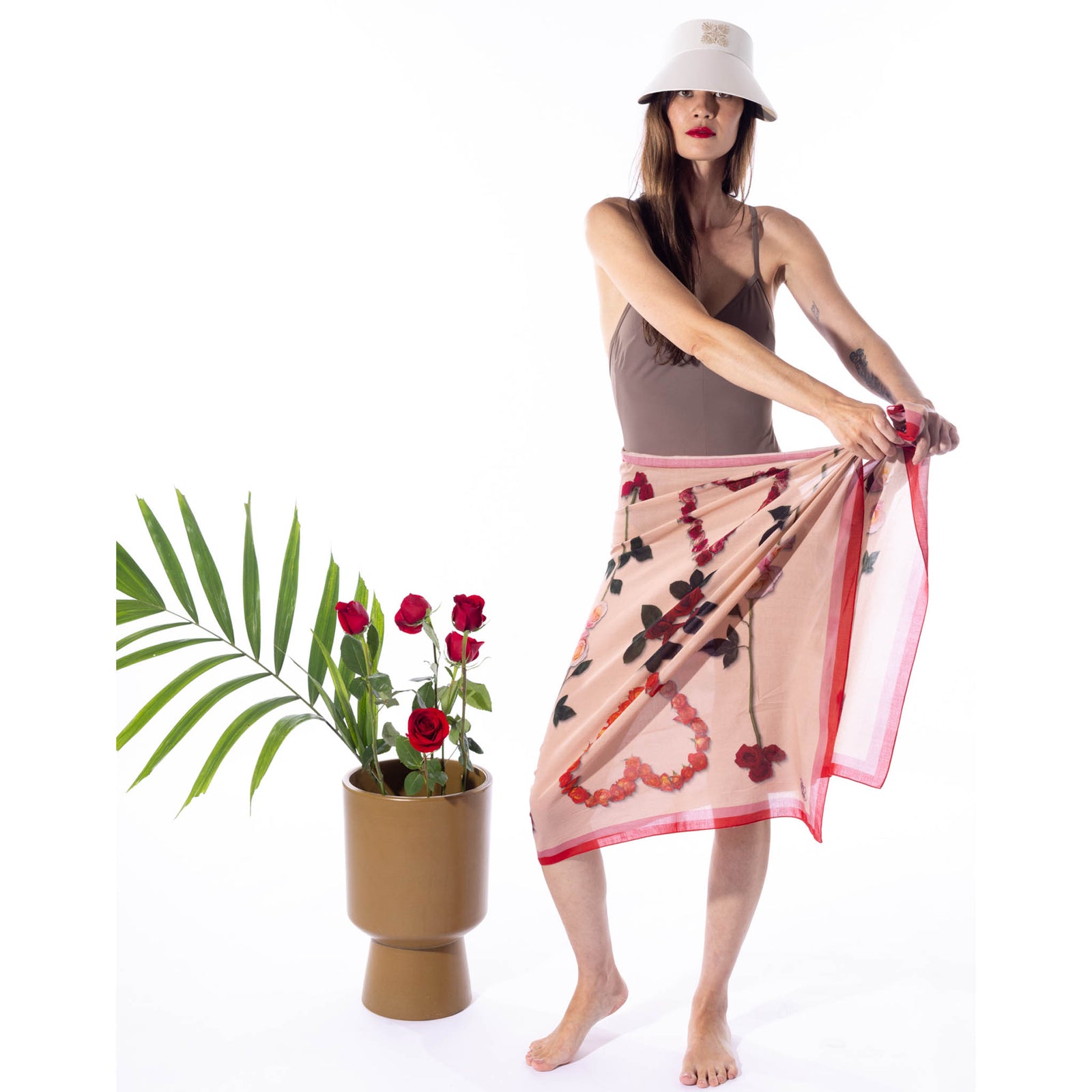 Mauna Kea Chalet - Beige Red