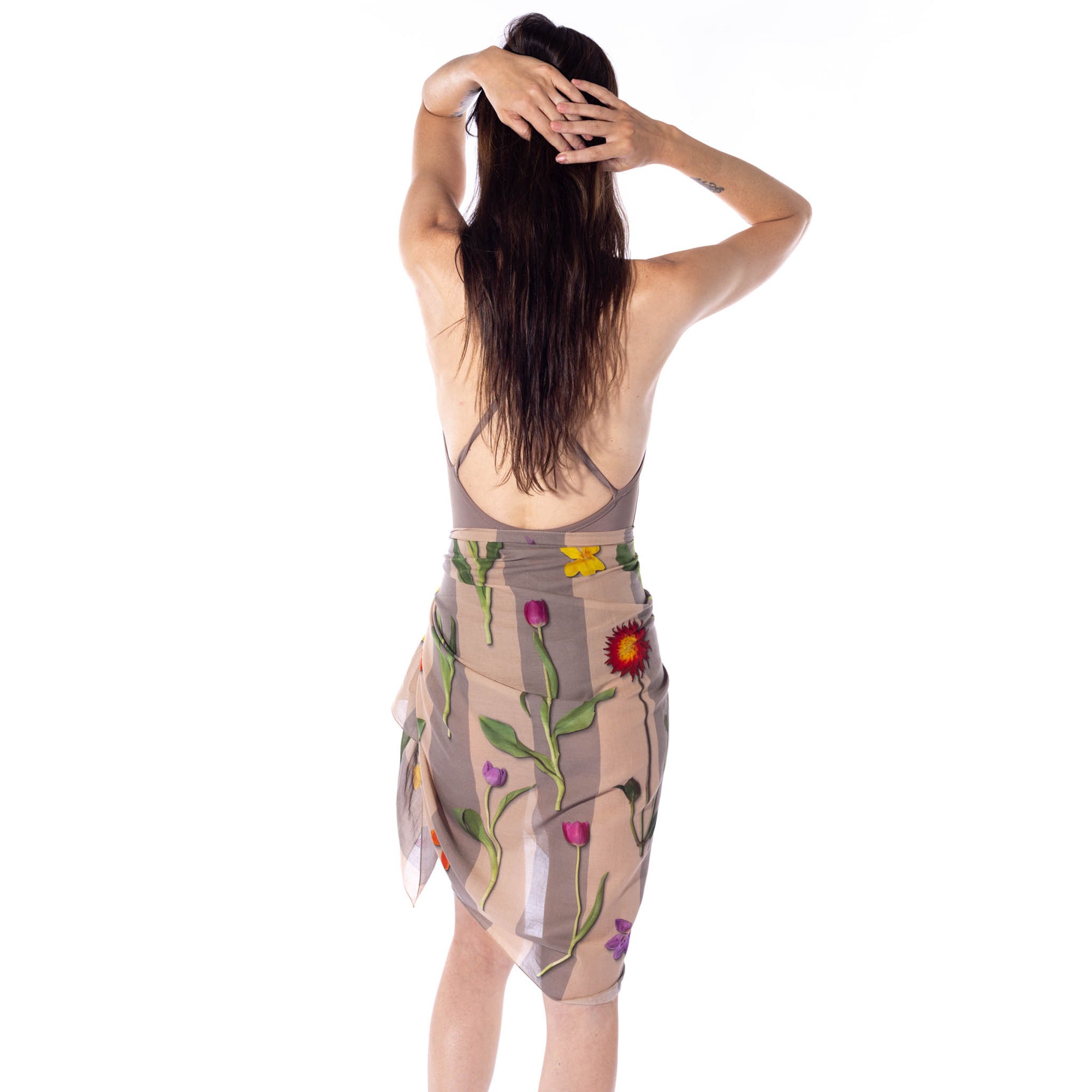 Tulips N&#39; A Dahlia - Beige / Grey Stripes