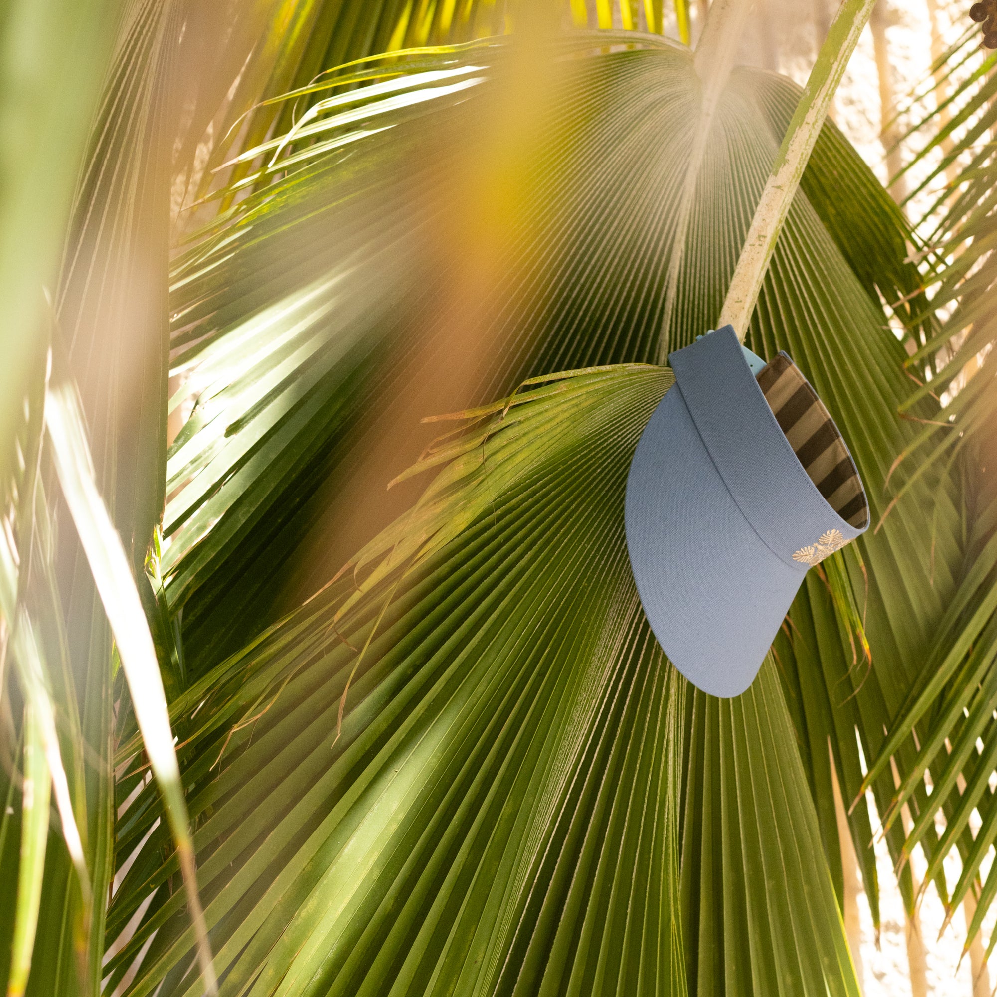 Hawaiian Sun Wide Brim Canvas Visor | Sky